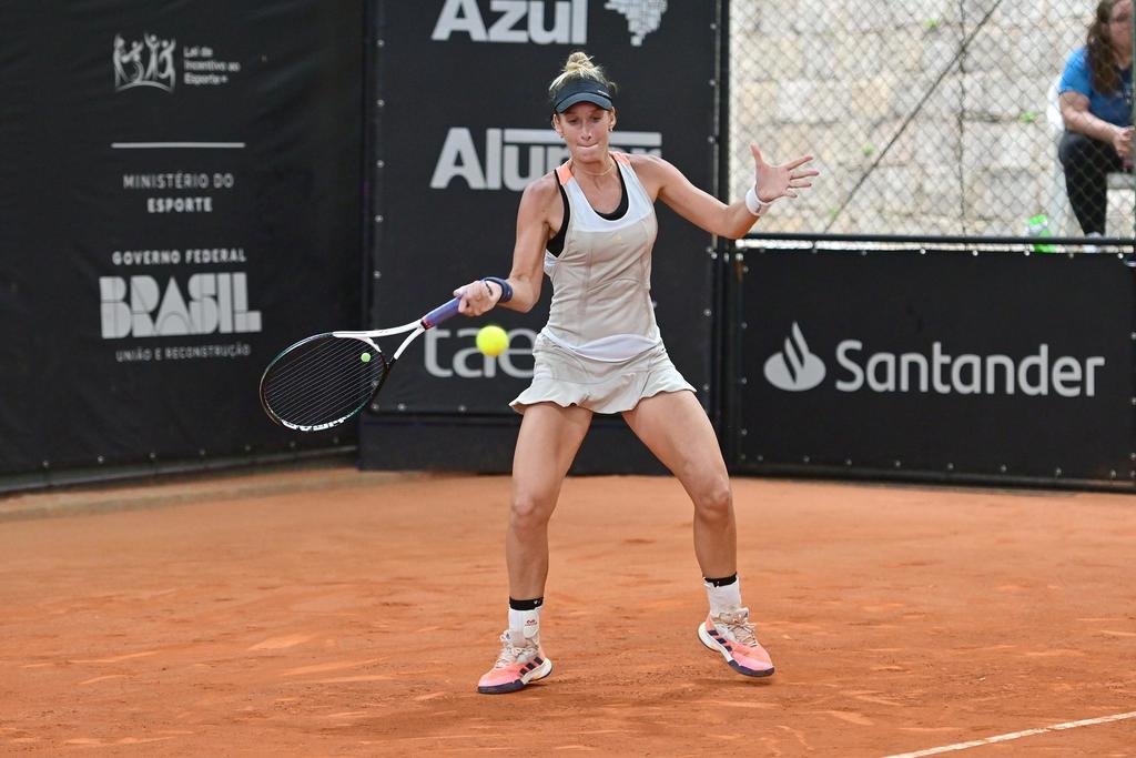 Brasileiras são eliminadas nas quartas do ITF W15 de Jonville