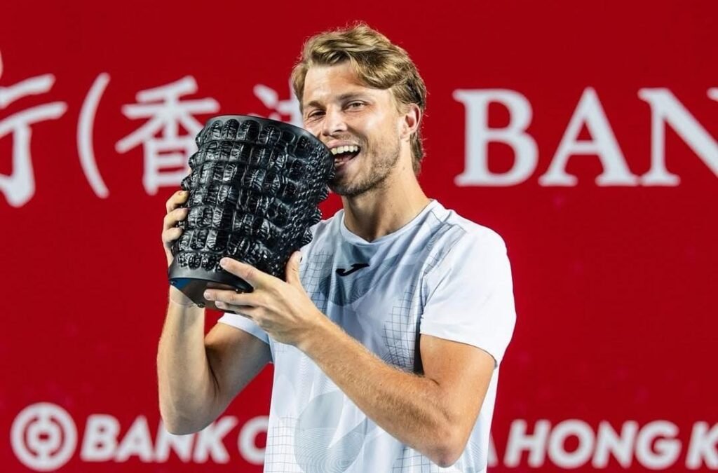 Muller vence Nishikori e conquista o título do ATP 250 de Hong Kong