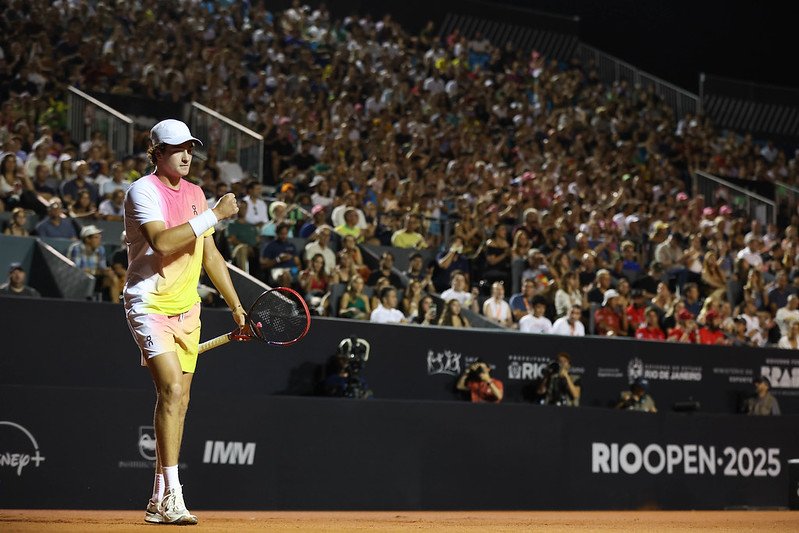 João Fonseca recebe convite para o Masters 1000 de Indian Wells e é confirmado em Miami