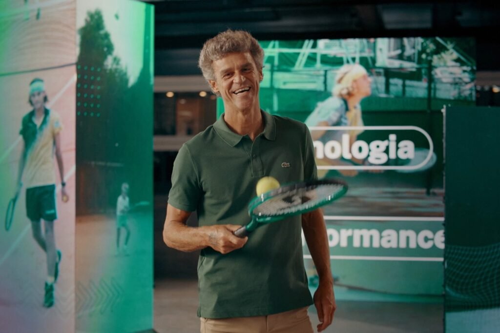 Guga Kuerten é o novo embaixador da Senior Sistemas em campanha