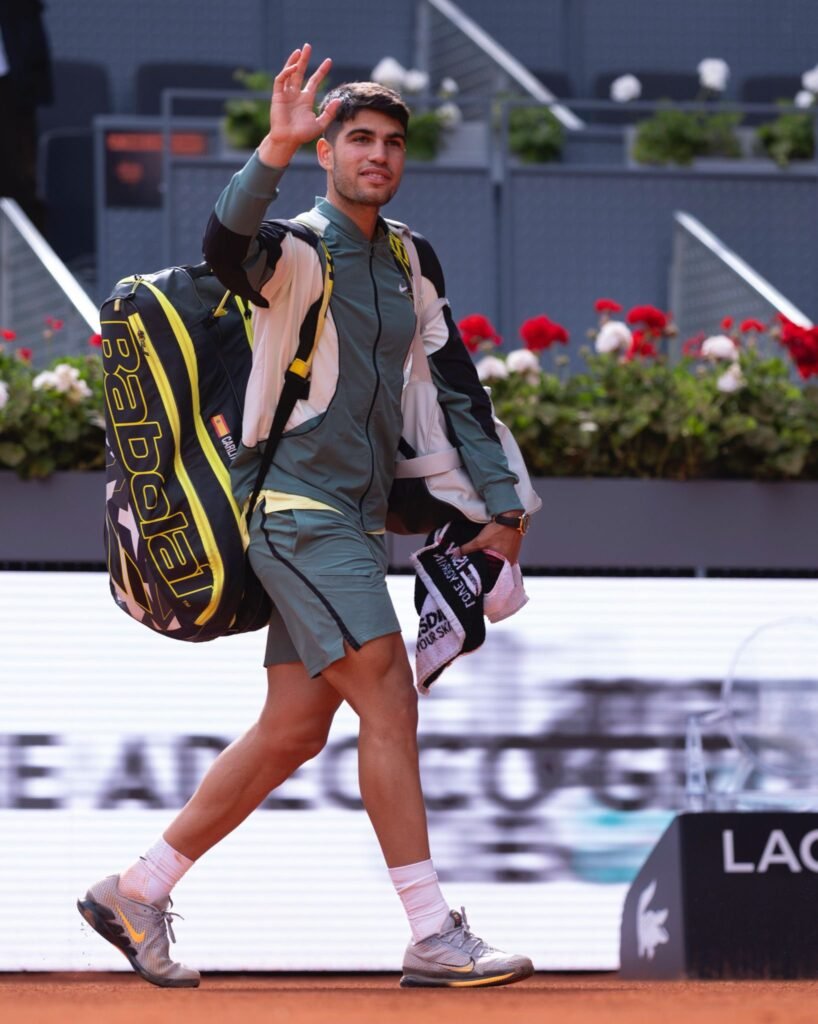 Lesionado, Carlos Alcaraz desiste do Masters 1000 de Madrid