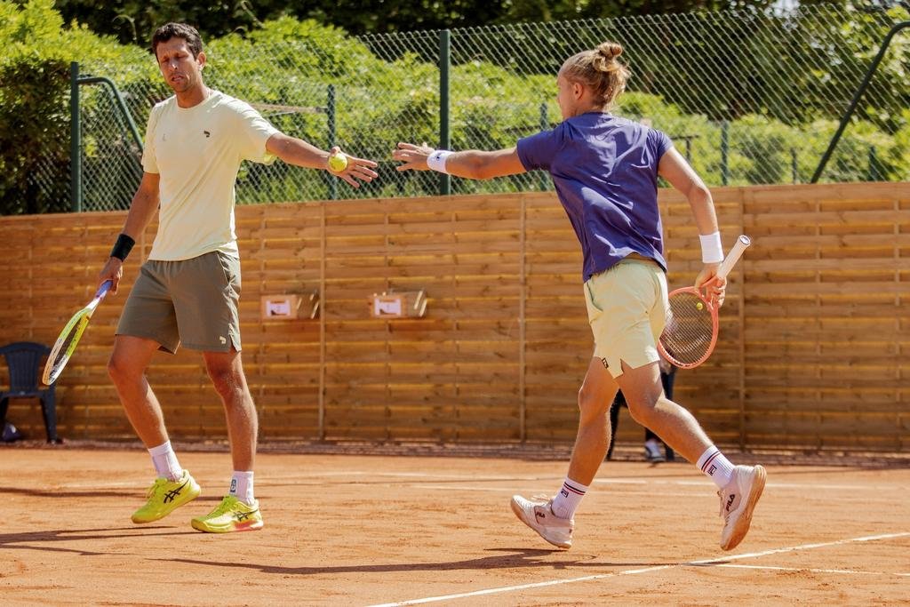 Brasileiros estreiam nesta quarta na chave de duplas de Roland Garros