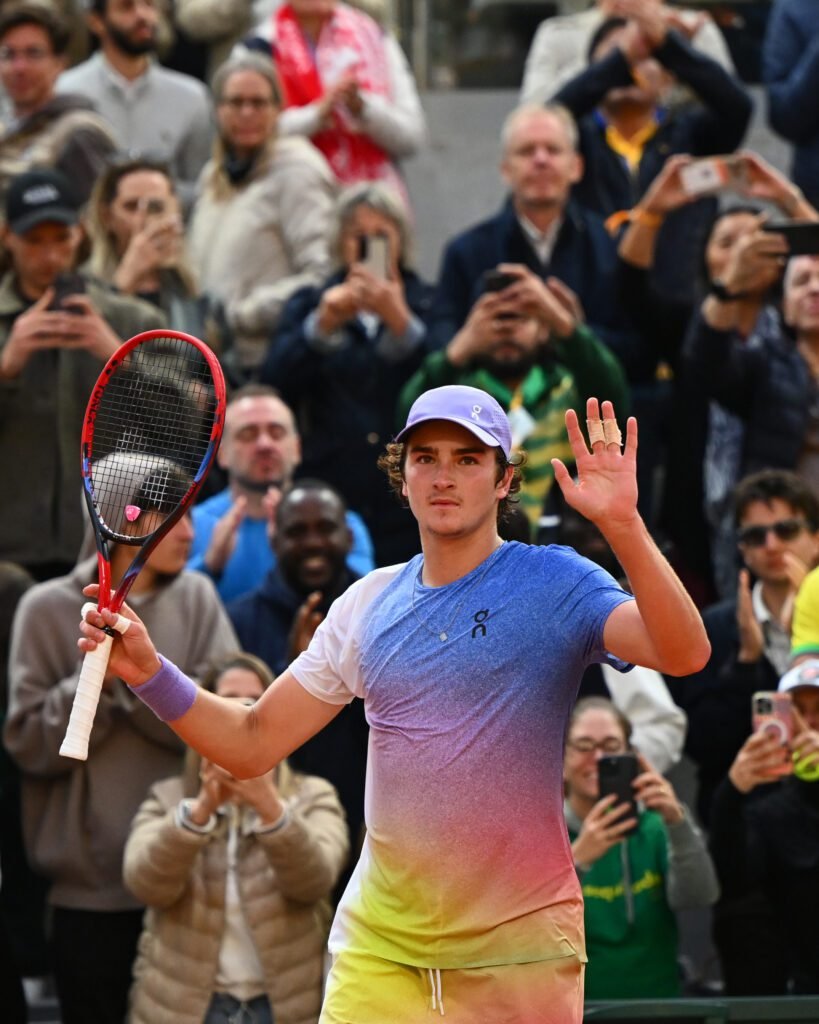 Saiba horário e como assistir à estreia de João Fonseca no ATP de Eastbourne