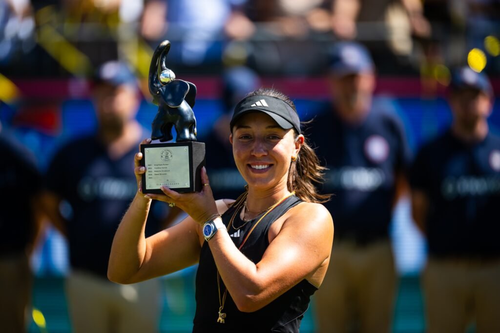 Jessica Pegula bate Iga Swiatek e é campeã do WTA de Bad Homburg