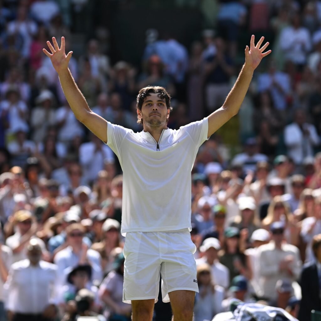 Taylor Fritz é o primeiro semifinalista do torneio de Wimbledon