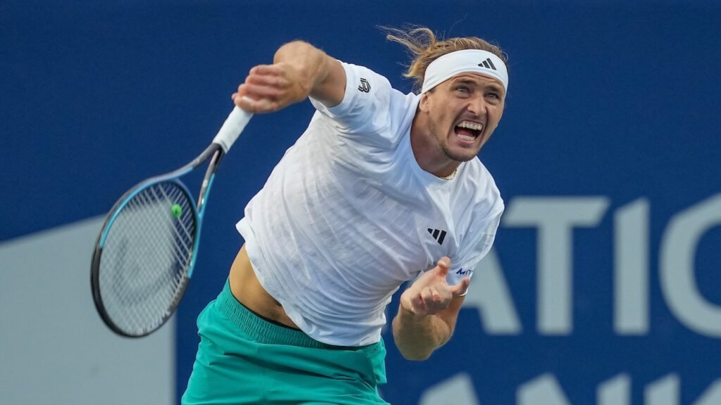 Cerundolo abandona jogo, e Zverev avança às quartas no Masters 1000 de Toronto
