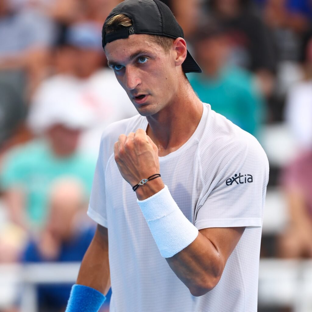 Atmane faz mais uma vítima e avança às semifinais do Masters 1000 de Cincinnati