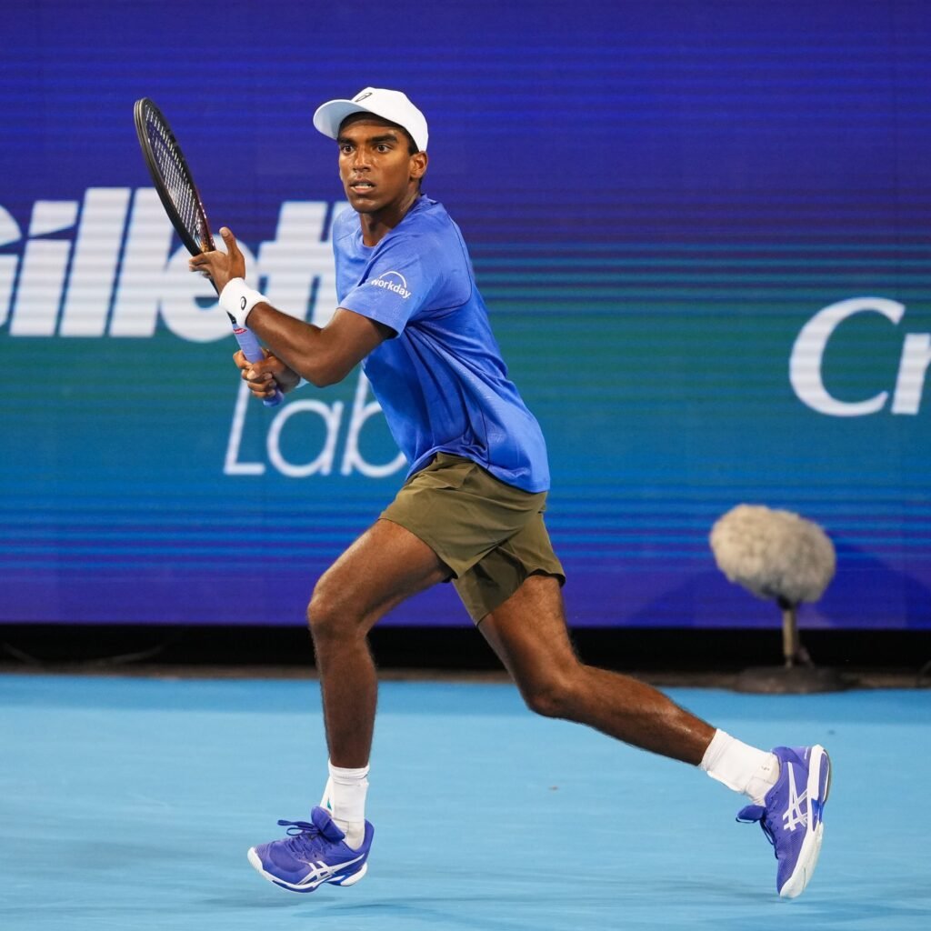 Tenistas da 'Next Gen' se destacam na primeira rodada do Masters de Cincinnati