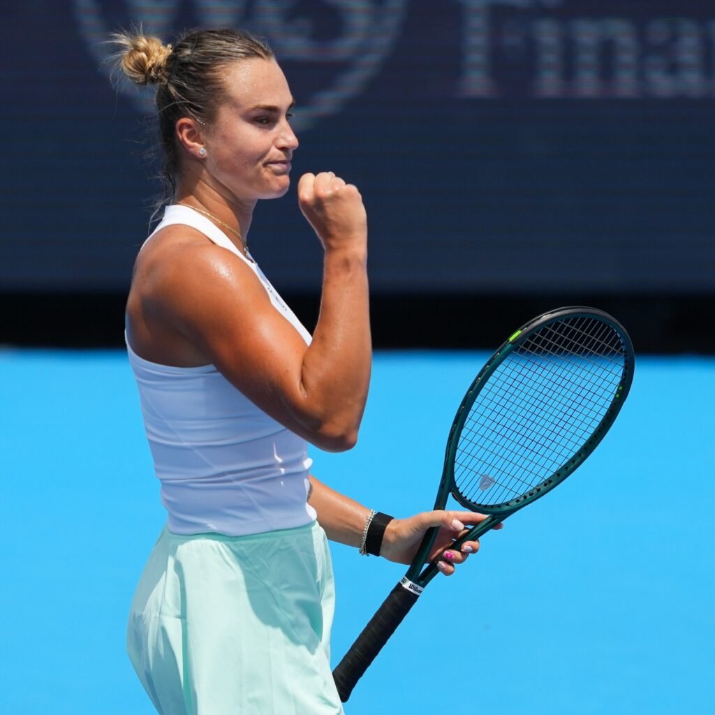 Sabalenka vence Raducanu em Cincinnati em um dos melhores jogos da temporada