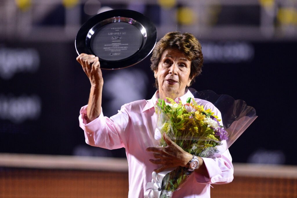 SP Open homenageia Maria Esther Bueno com o nome da quadra central do torneio