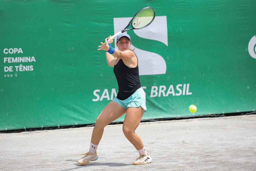 'Em casa', Bruna Liotto conquista primeira vitória da carreira profissional