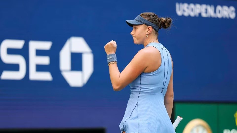 Anisimova se vinga de Swiatek e avança às semifinais do US Open