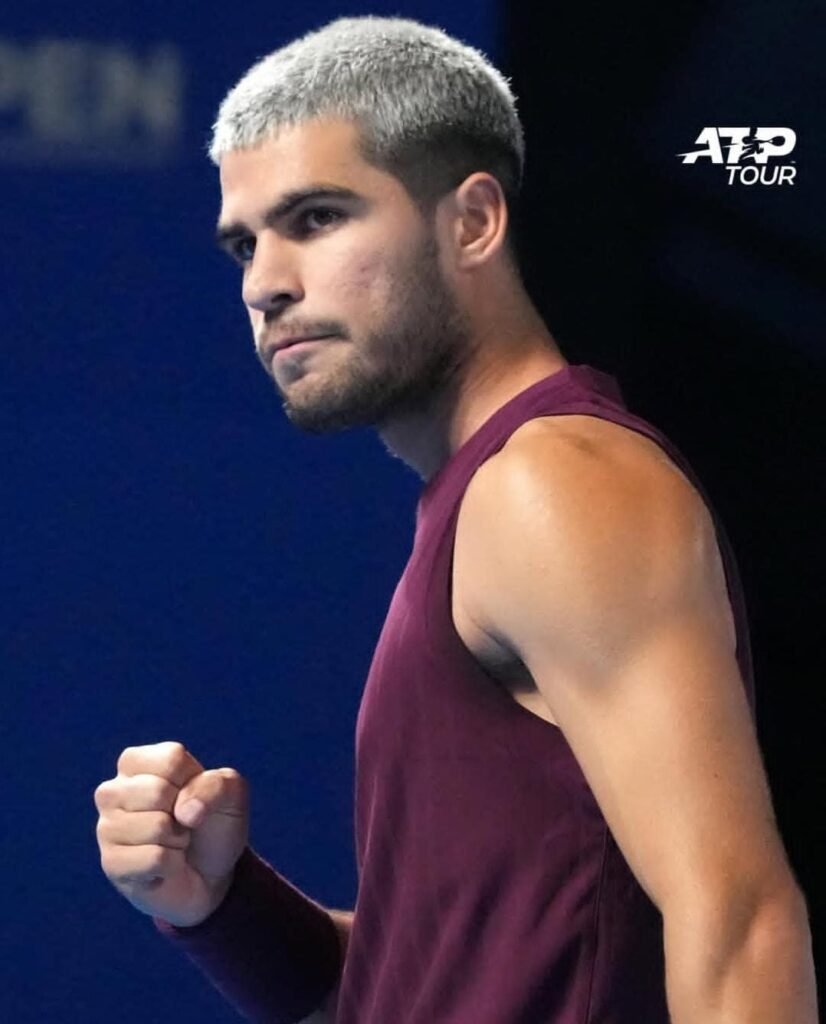 Alcaraz vence Bergs e avança às quartas do ATP de Tóquio