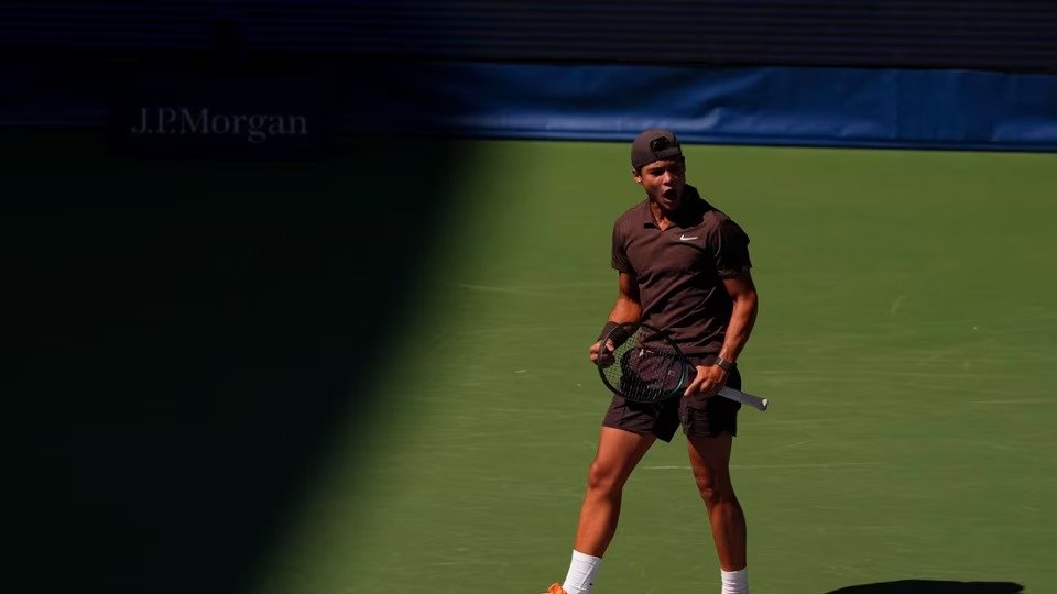 Guto Miguel busca vaga na final do US Open Júnior nesta sexta