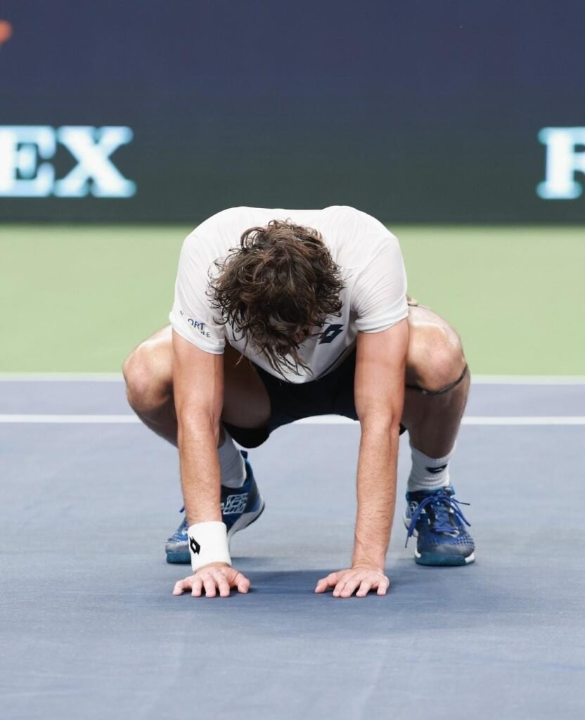 Tenista monegasco faz história e avança às semifinais do Masters 1000 de Xangai