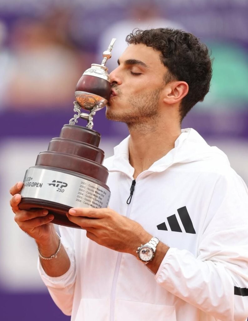 Francisco Cerundolo conquista o título do ATP de Buenos Aires