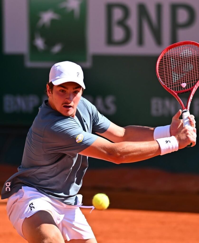 João Fonseca analisa vitória sobre Berrettini em jogo com torcida para o adversário