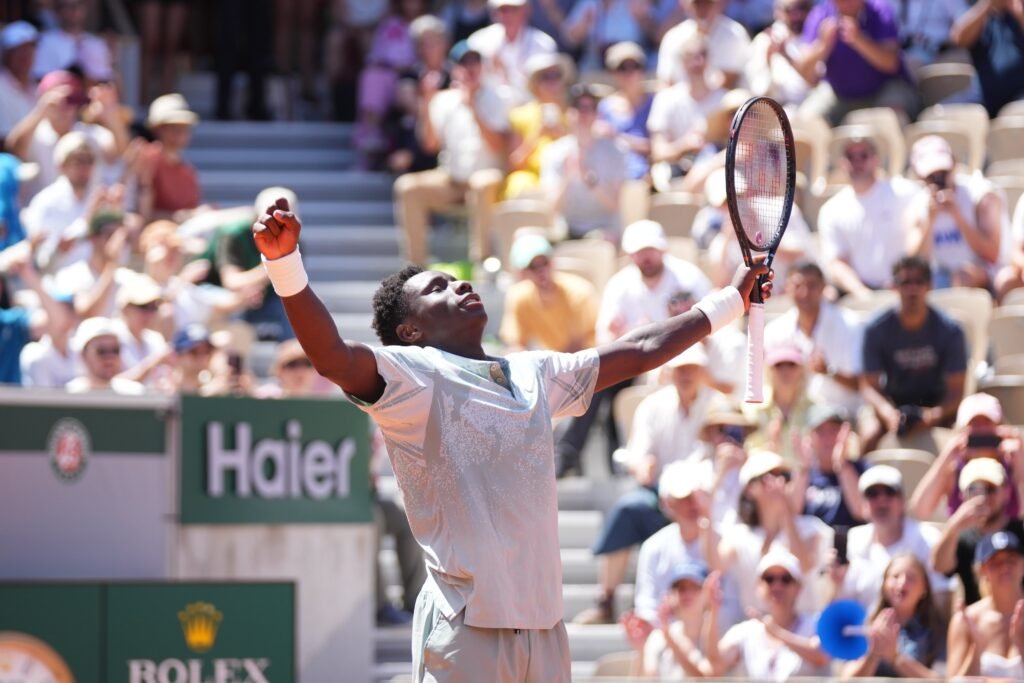 Moise Kouame quebra marca de 35 anos na estreia em Roland Garros