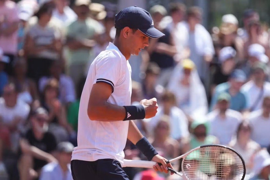 Rafael Jodar vence na estreia em Roland Garros e repete feito de Djokovic