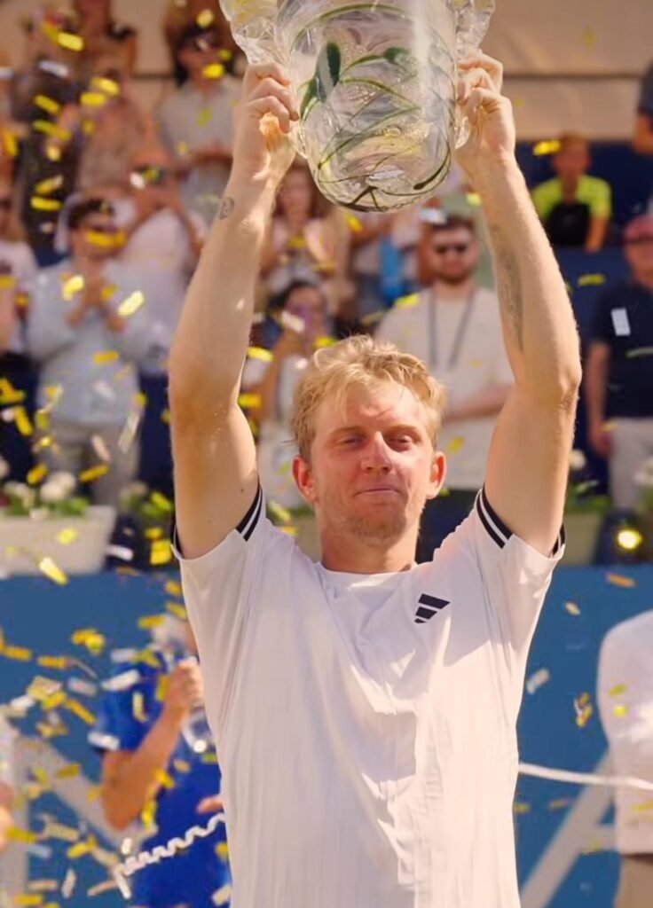 Fokina quebra o jejum e conquista o título do ATP de Mallorca