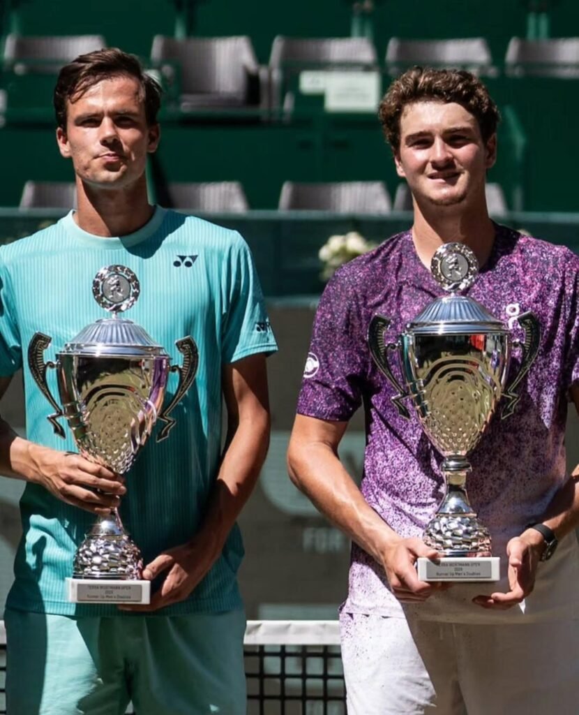 João Fonseca e Daniel Altmaier são vice-campeões de duplas no ATP de Halle