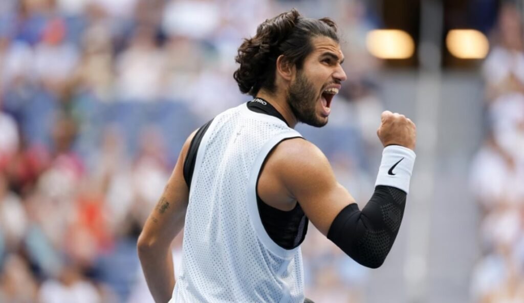 Carlos Alcaraz vence Tommy Paul e está nas quartas do US Open